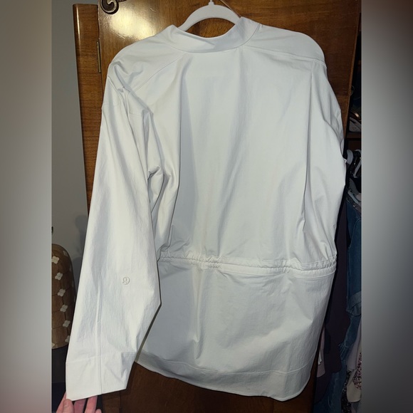 Lululemon Jacket - Picture 3 of 5
